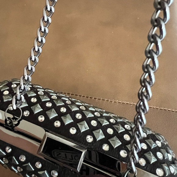 Black H&M Clutch Studs & Rhinestones Converts to Cross Body Detachable Chain - Picture 7 of 10